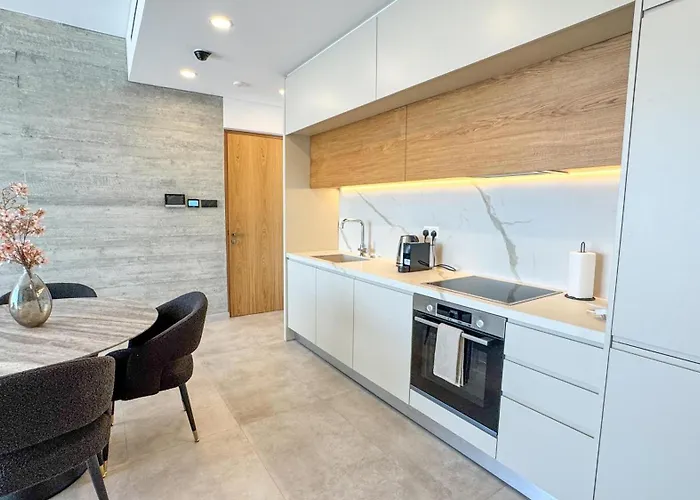 아파트 Malberry Park 203 - Modern 2bedroom With Shared Heated Pool, Sauna, Gym, Jacuzzi