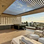 Malberry Park 203 - Modern 2bedroom With Shared Heated Pool, Sauna, Gym, Jacuzzi Apartament Paphos