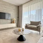 Apartament Malberry Park 203 - Modern 2bedroom With Shared Heated Pool, Sauna, Gym, Jacuzzi Paphos