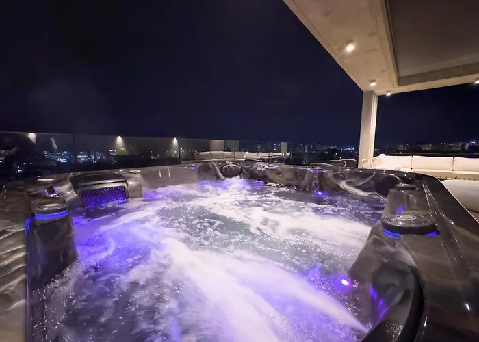 Apartmán Malberry Park 203 - Modern 2bedroom With Shared Heated Pool, Sauna, Gym, Jacuzzi