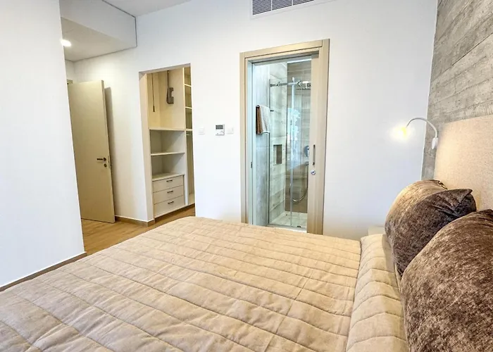 Malberry Park 203 - Modern 2bedroom With Shared Heated Pool, Sauna, Gym, Jacuzzi Apartamento